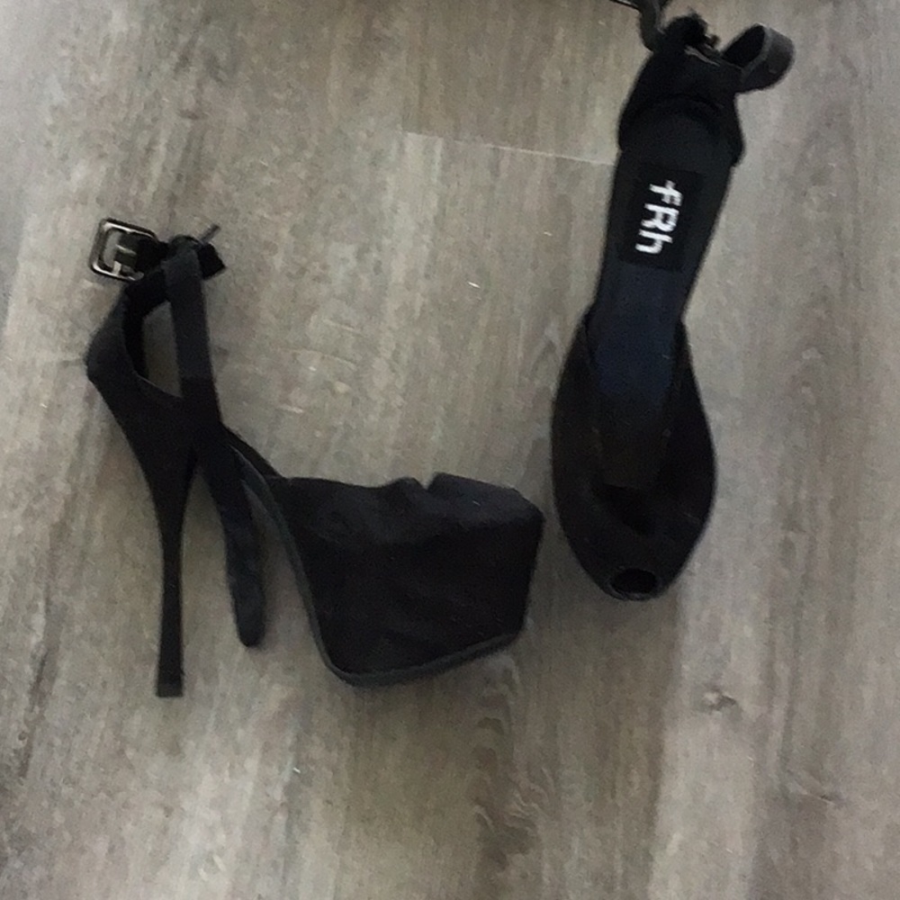 Black frh high heels peep toe new